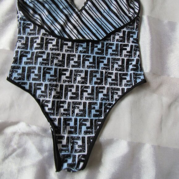 Fendi XL(IT) Women Swimsuit one piece, made in Italy - Picture 9 of 10